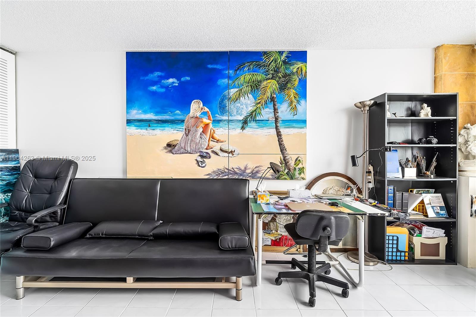 See details 2208 2 / 2 1233 sq. ft. $ 2025-10-28 0 Photo