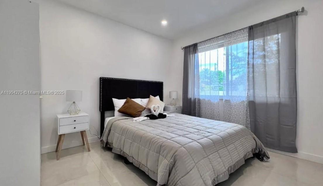 Ver detalles   /   sq. ft. $ 2025-10-28 0 foto