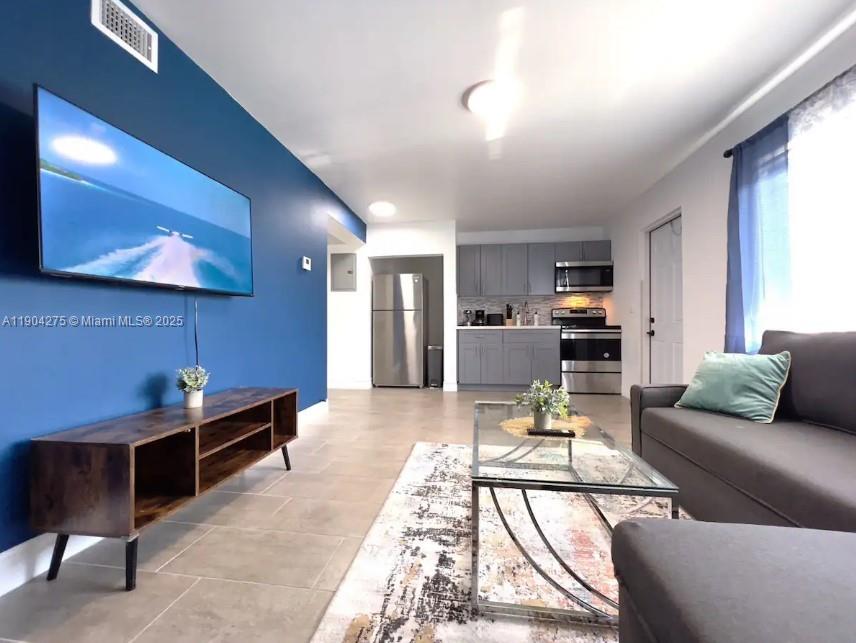 Ver detalles   /   sq. ft. $ 2025-10-28 0 foto