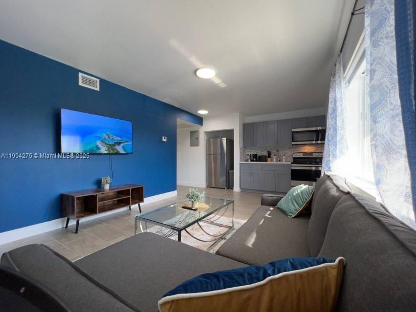 Ver detalles   /   sq. ft. $ 2025-10-28 0 foto