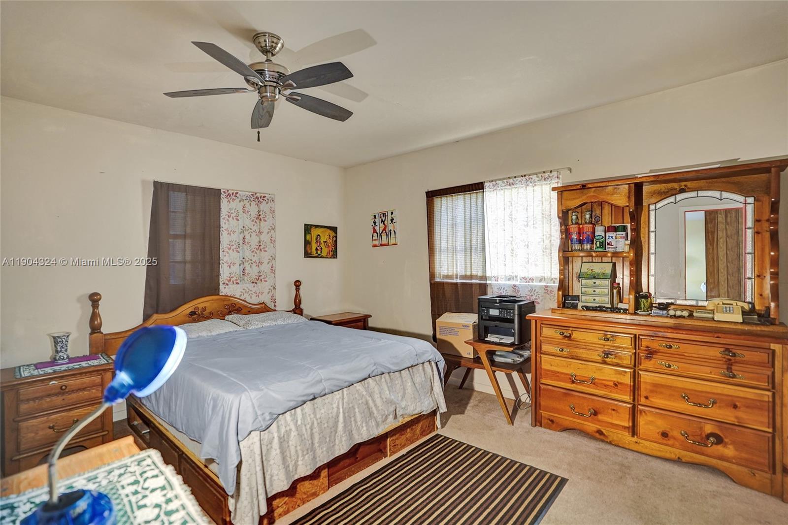 See details / 3956 sq. ft. $ 2025-10-28 0 Photo