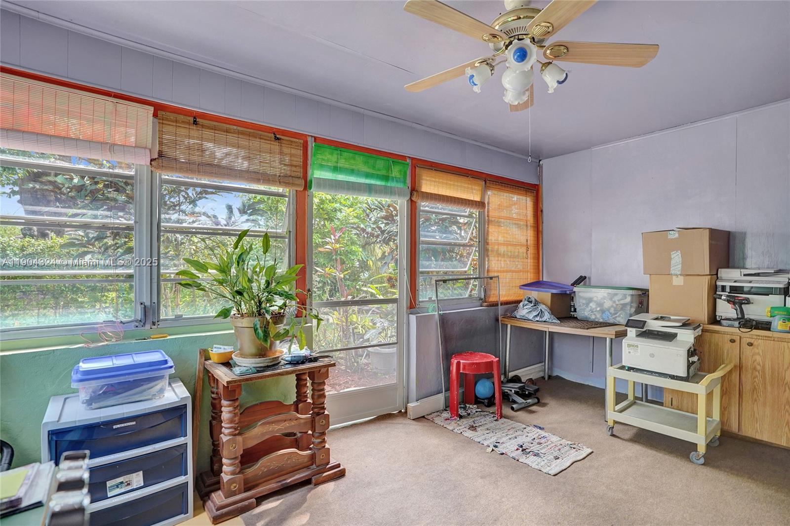 See details / 3956 sq. ft. $ 2025-10-28 0 Photo