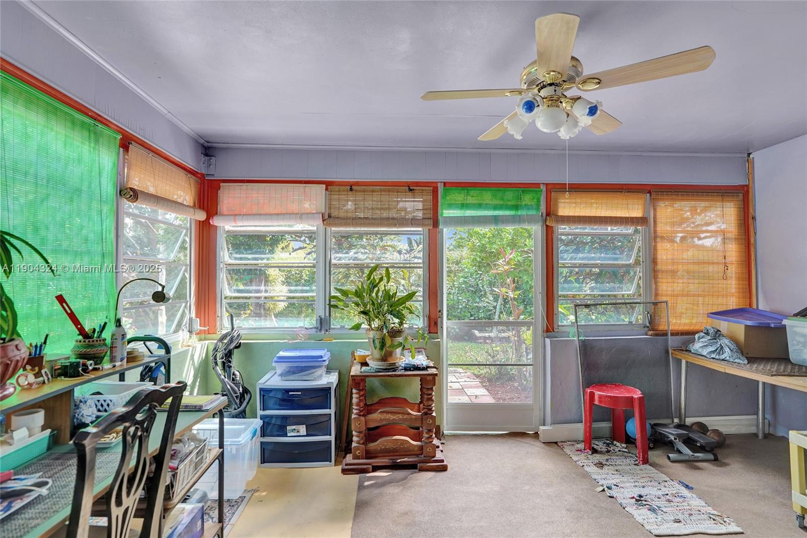 See details / 3956 sq. ft. $ 2025-10-28 0 Photo