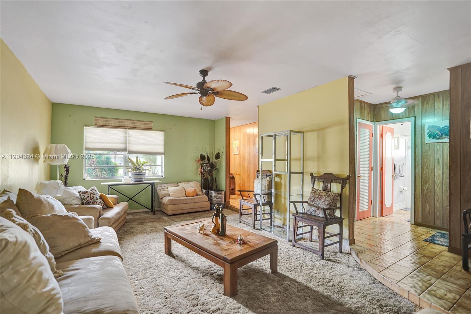 See details / 3956 sq. ft. $ 2025-10-28 0 Photo