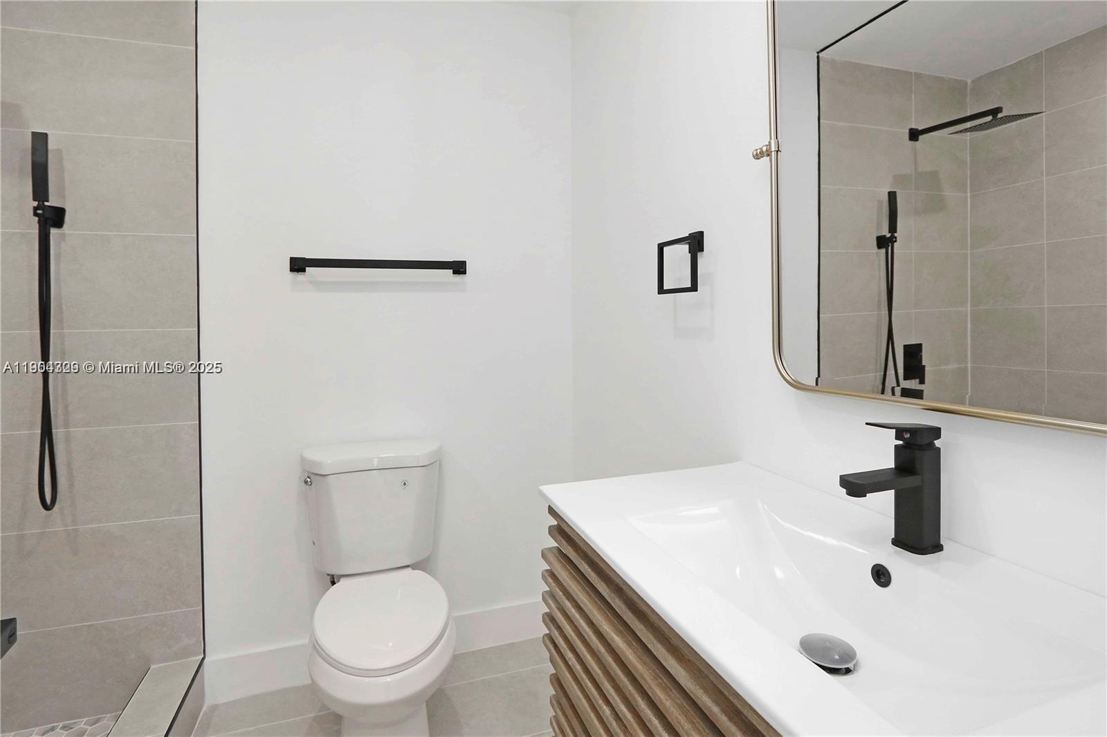 Ver detalles   /   sq. ft. $ 2025-10-28 0 foto