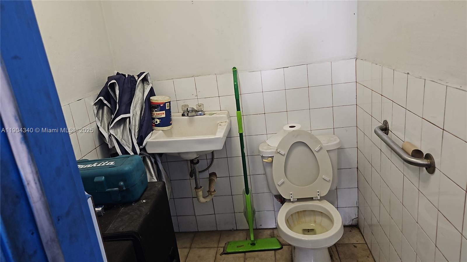 Ver detalles   /   sq. ft. $ 2025-10-28 0 foto