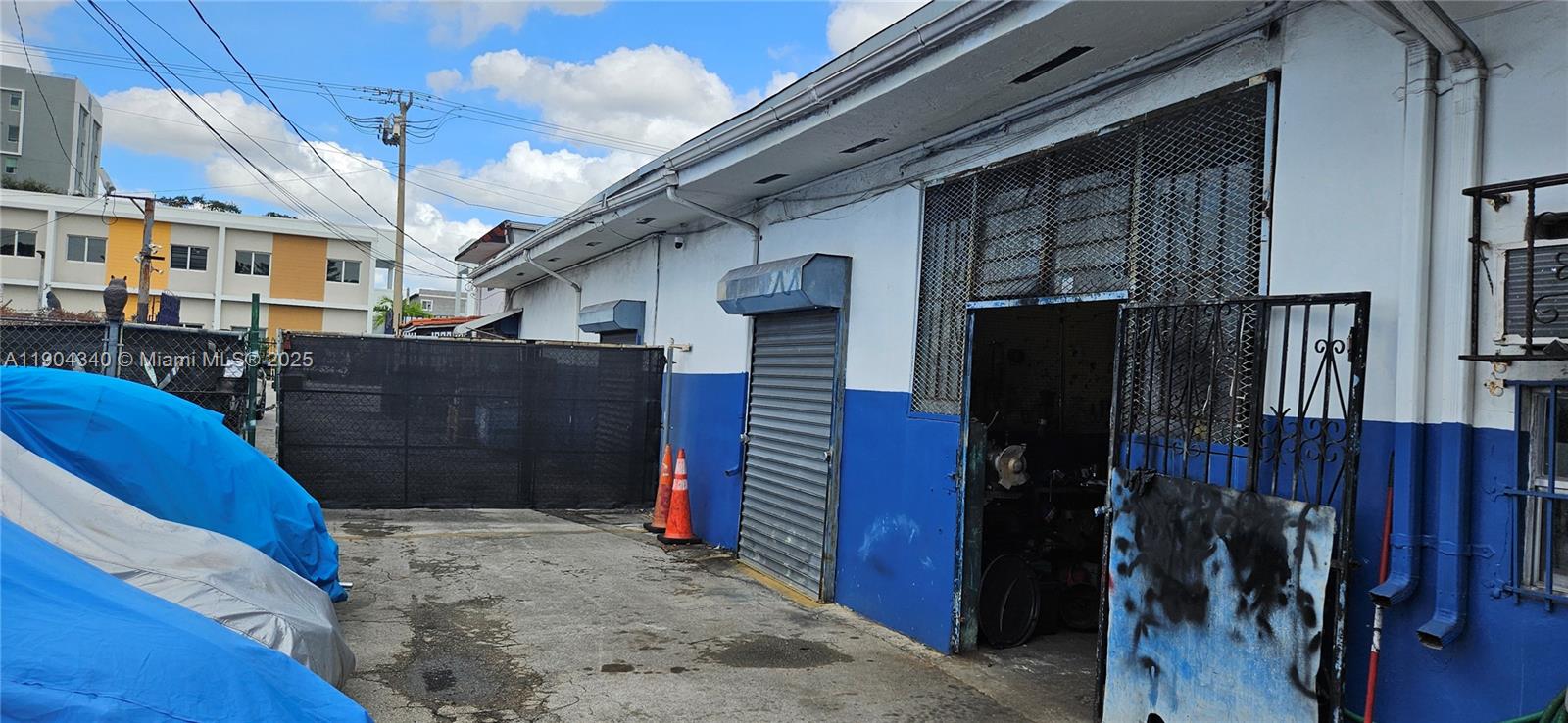 Подробнее   /   кв.футов $ 2025-10-28 0 Фото