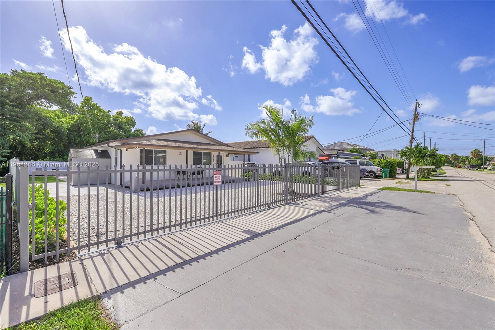 Подробнее   /  1575 кв.футов $ 2025-10-28 0 Фото