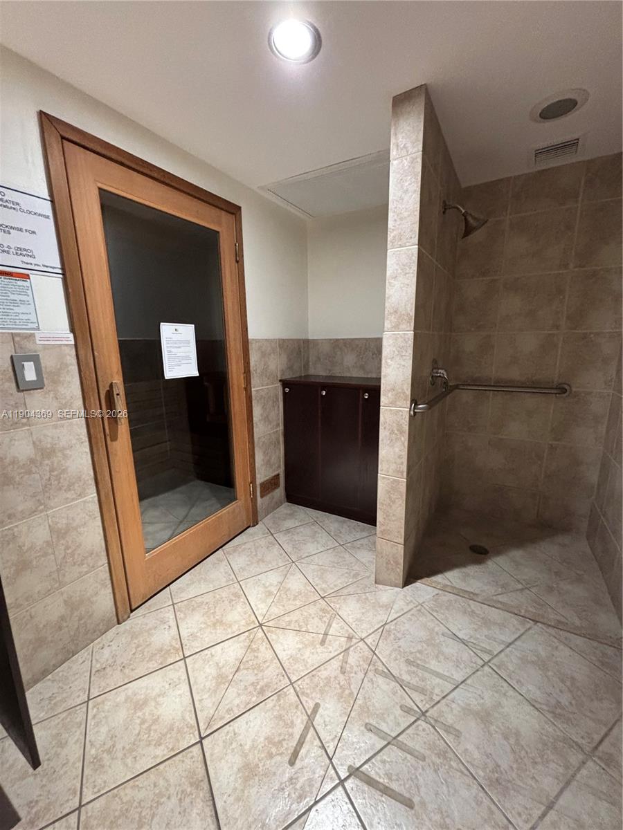Photo of 3300 191st St  #1403, Aventura, Florida, 33180 - 