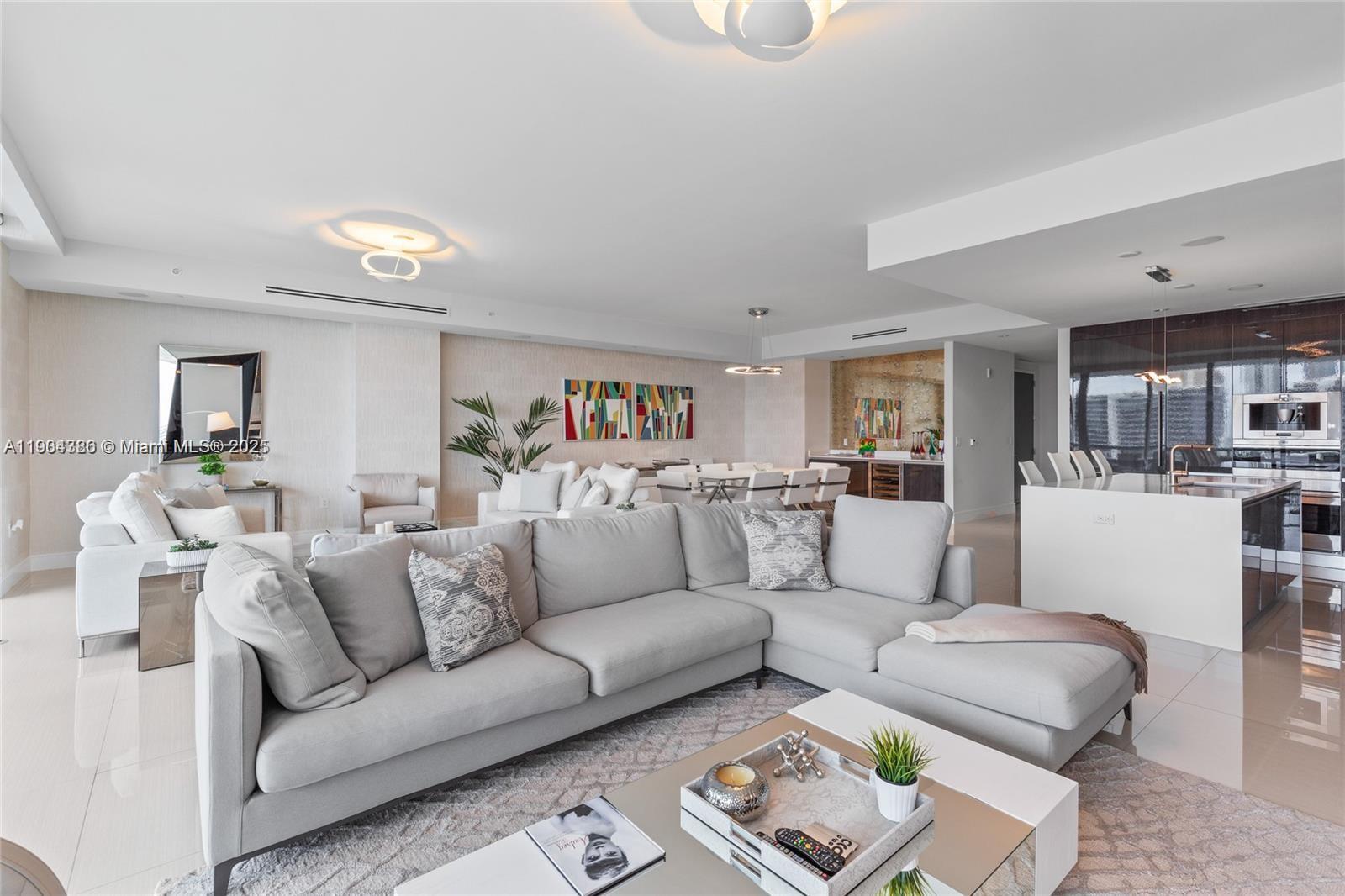 Photo of 3300 188th St #818, Aventura, Florida, 33180 -