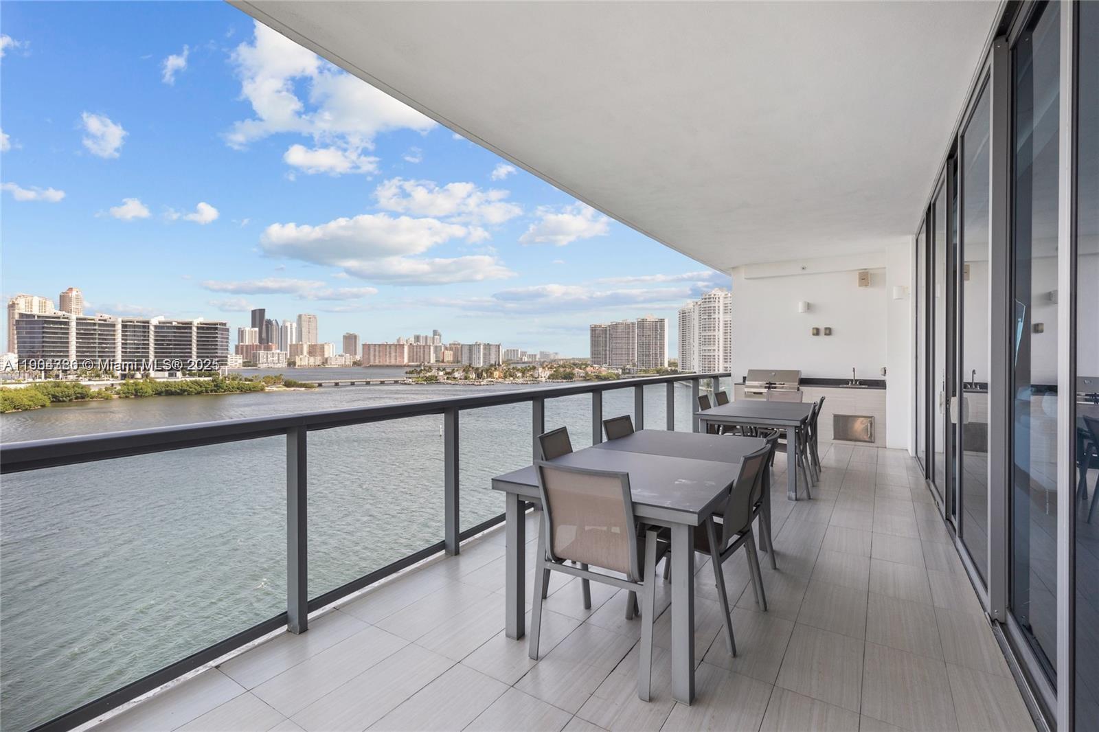 Photo of 3300 188th St #818, Aventura, Florida, 33180 -