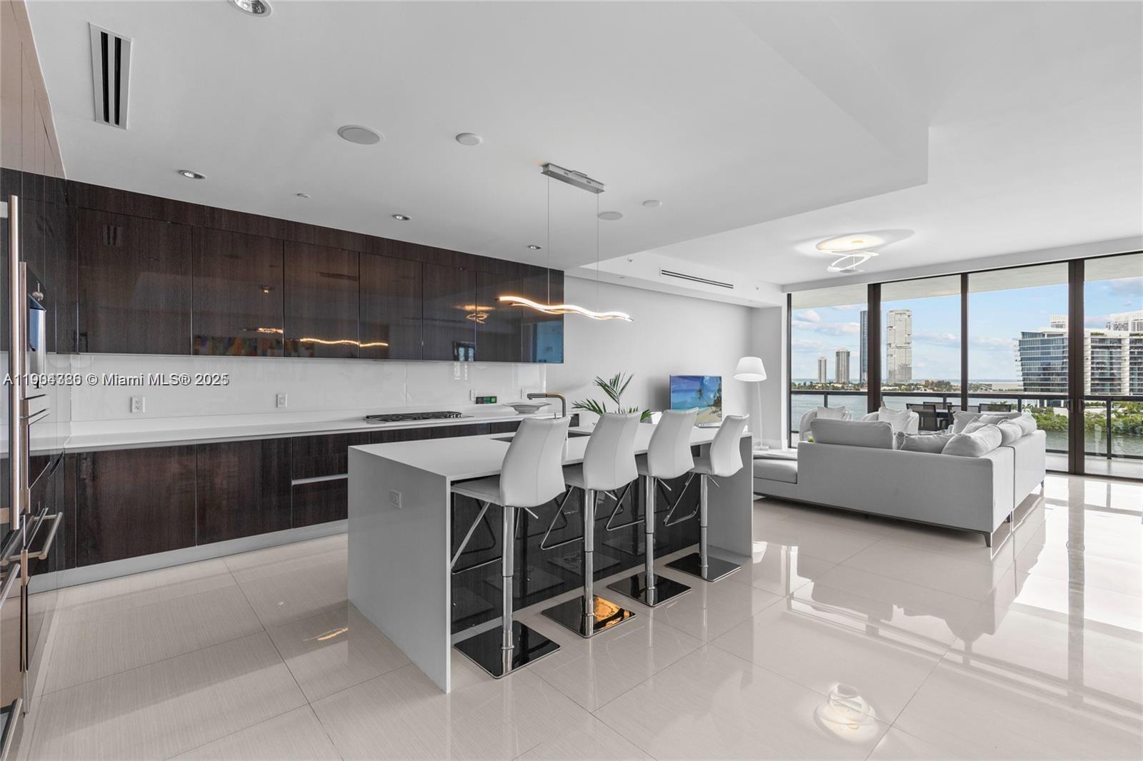 Photo of 3300 188th St #818, Aventura, Florida, 33180 -