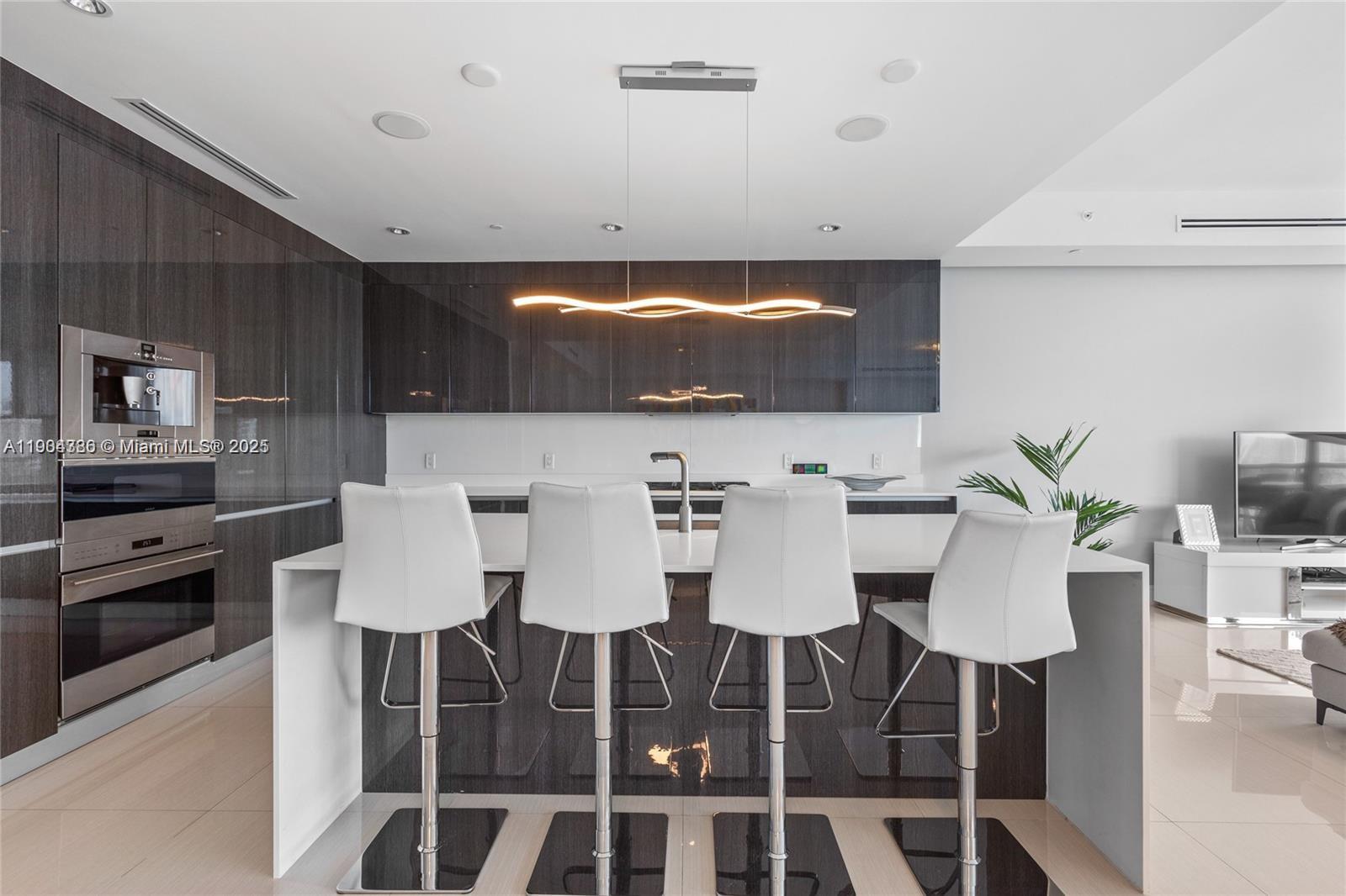 Photo of 3300 188th St #818, Aventura, Florida, 33180 -