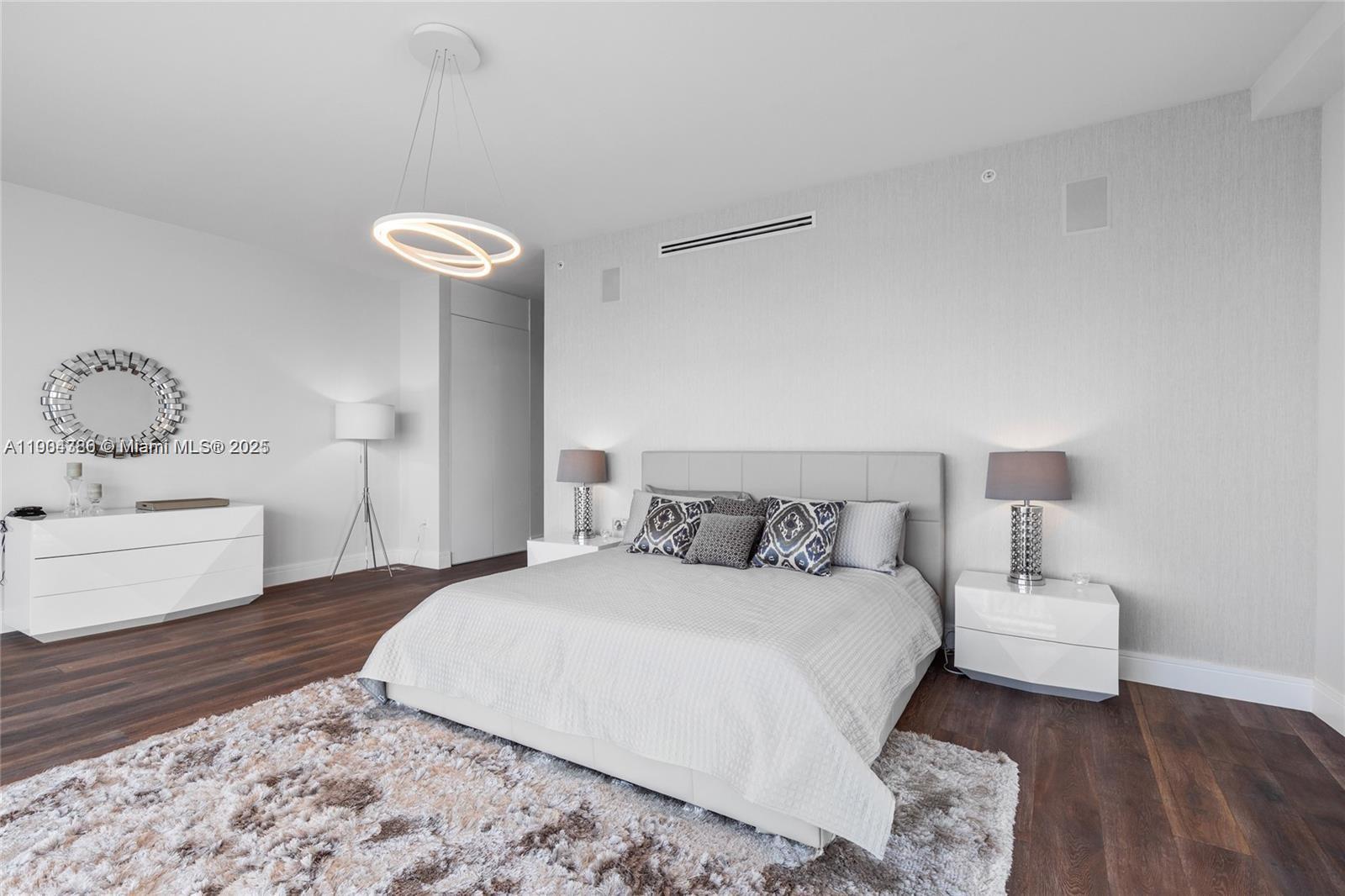 Photo of 3300 188th St #818, Aventura, Florida, 33180 -