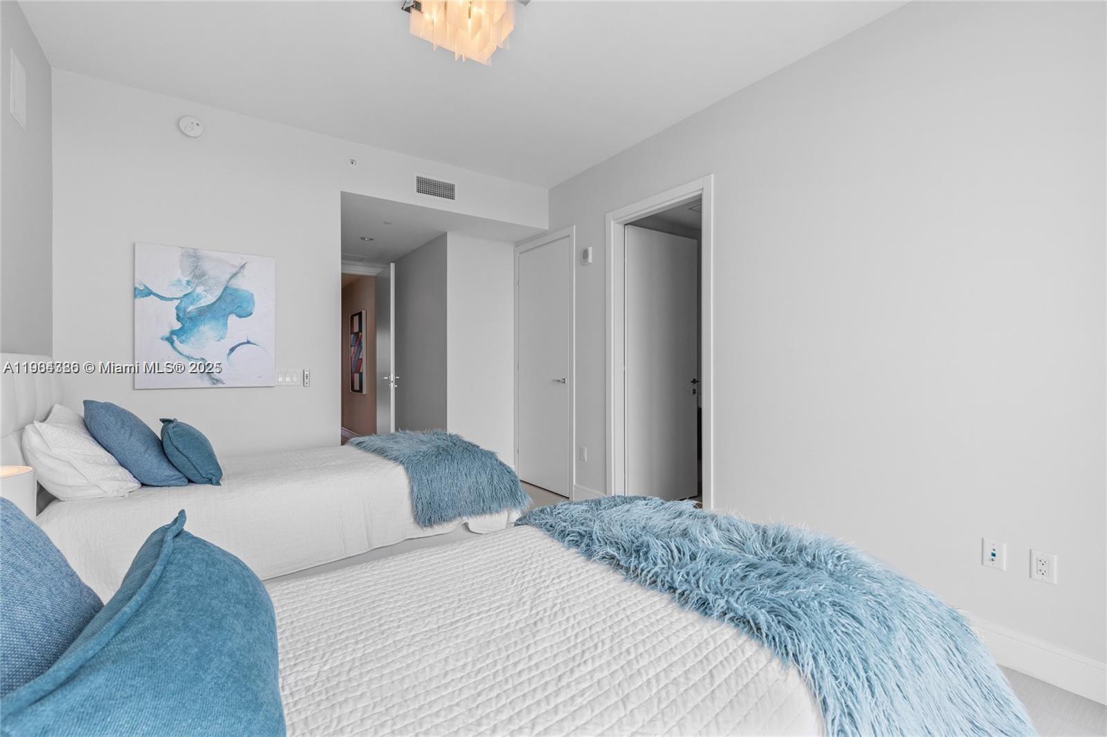 Photo of 3300 188th St #818, Aventura, Florida, 33180 -