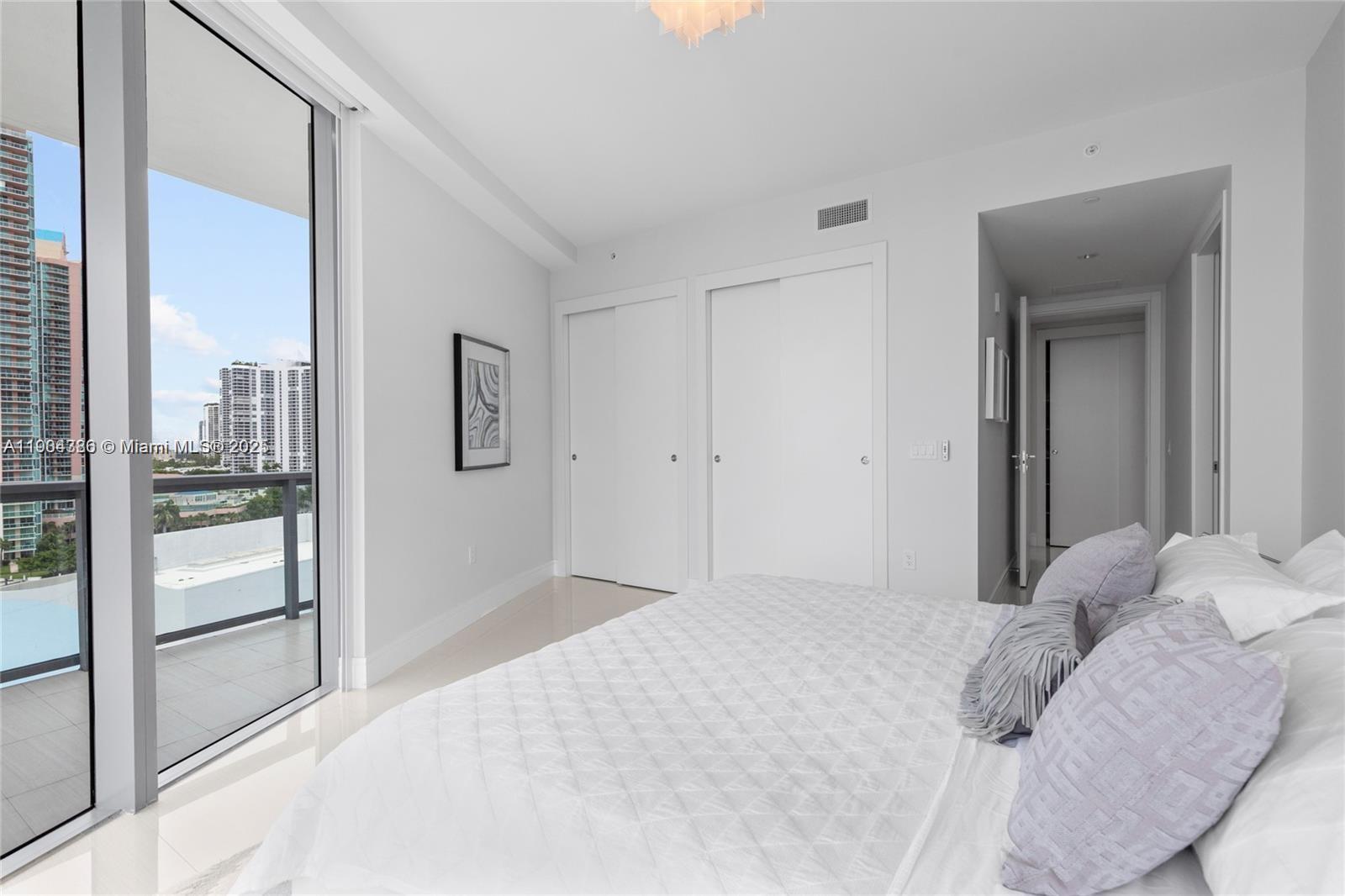 Photo of 3300 188th St #818, Aventura, Florida, 33180 -