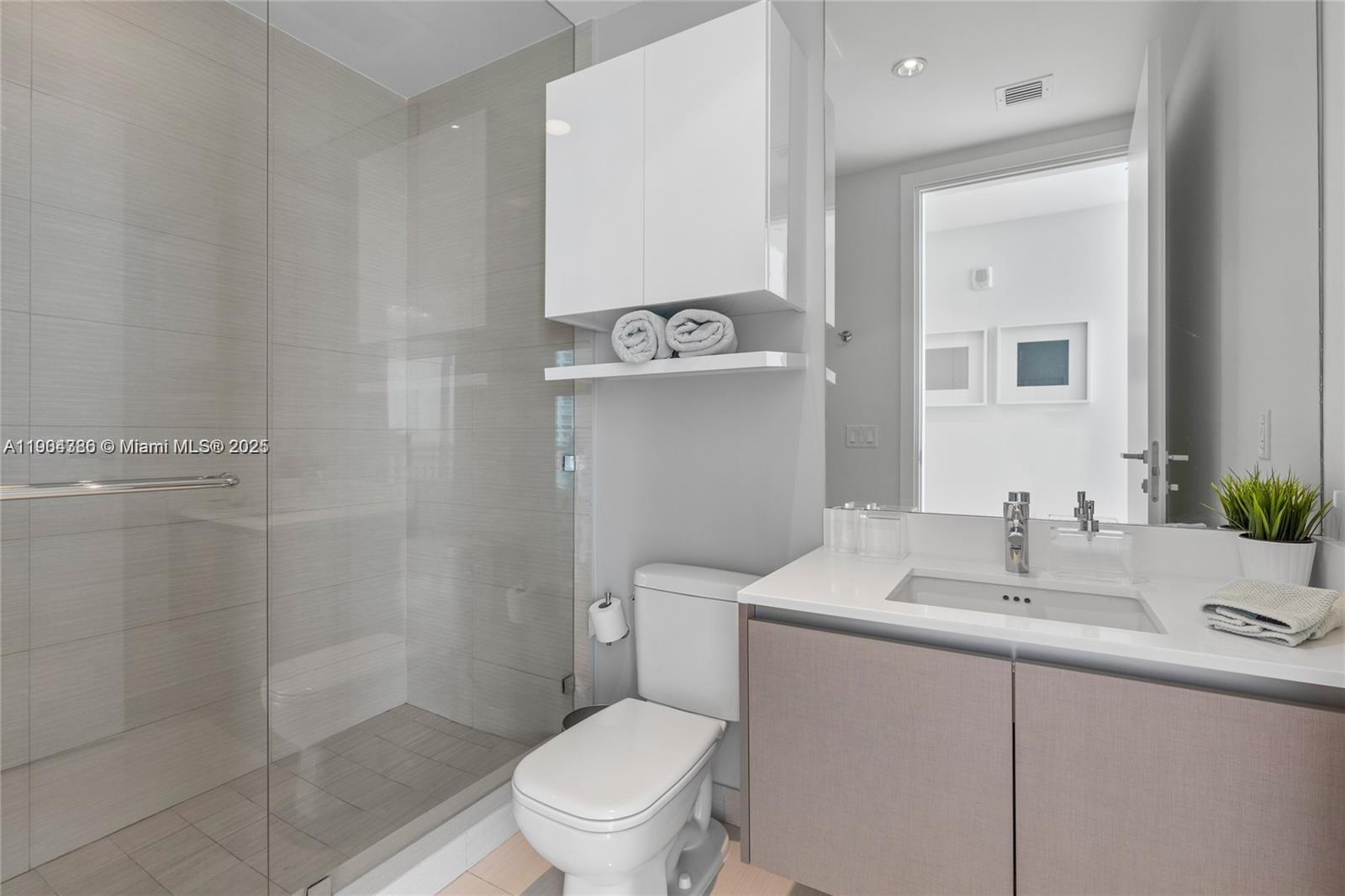 Photo of 3300 188th St #818, Aventura, Florida, 33180 -