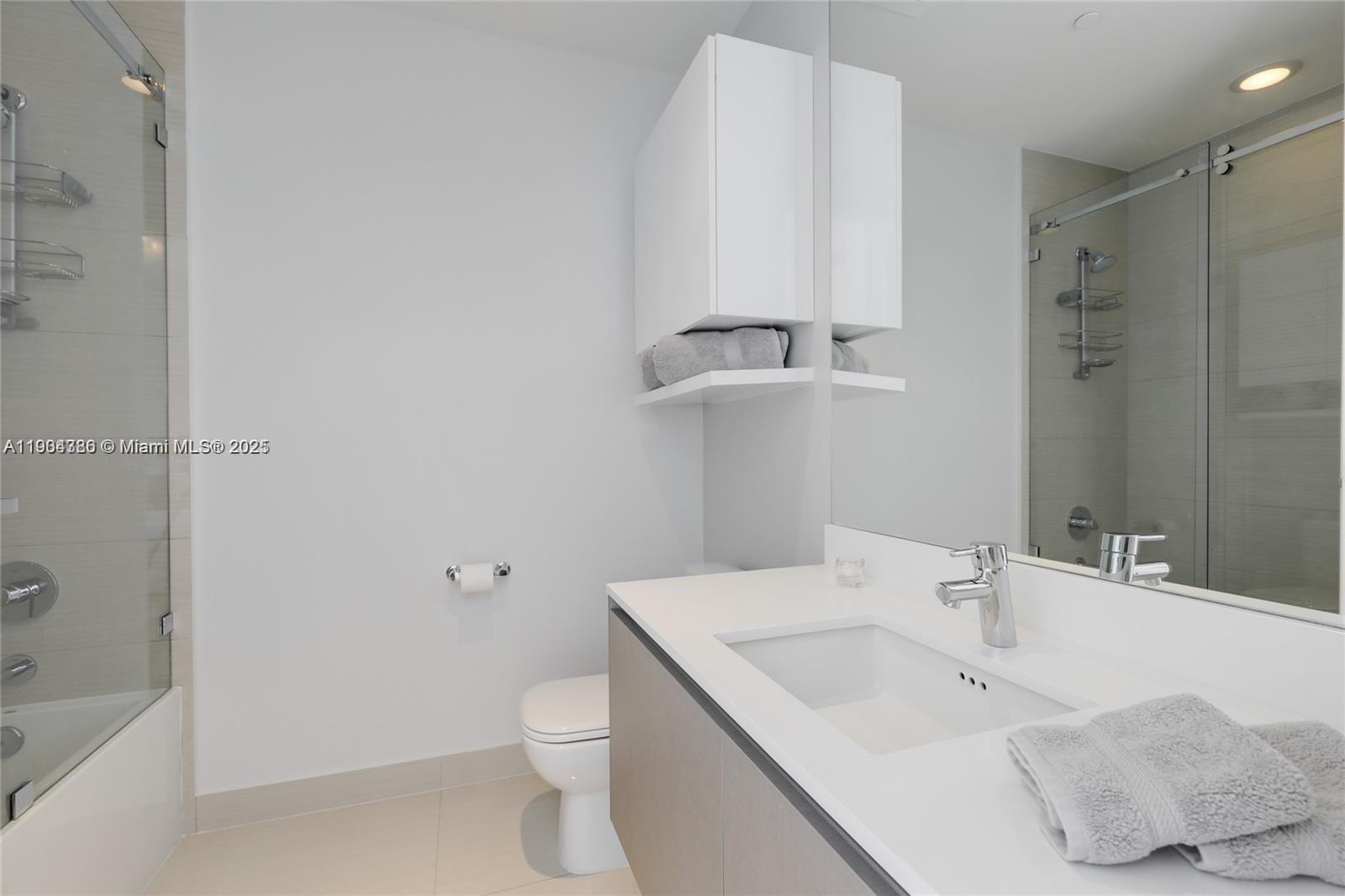 Photo of 3300 188th St #818, Aventura, Florida, 33180 -