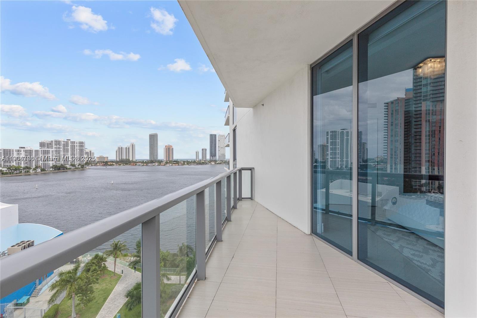 Photo of 3300 188th St #818, Aventura, Florida, 33180 -