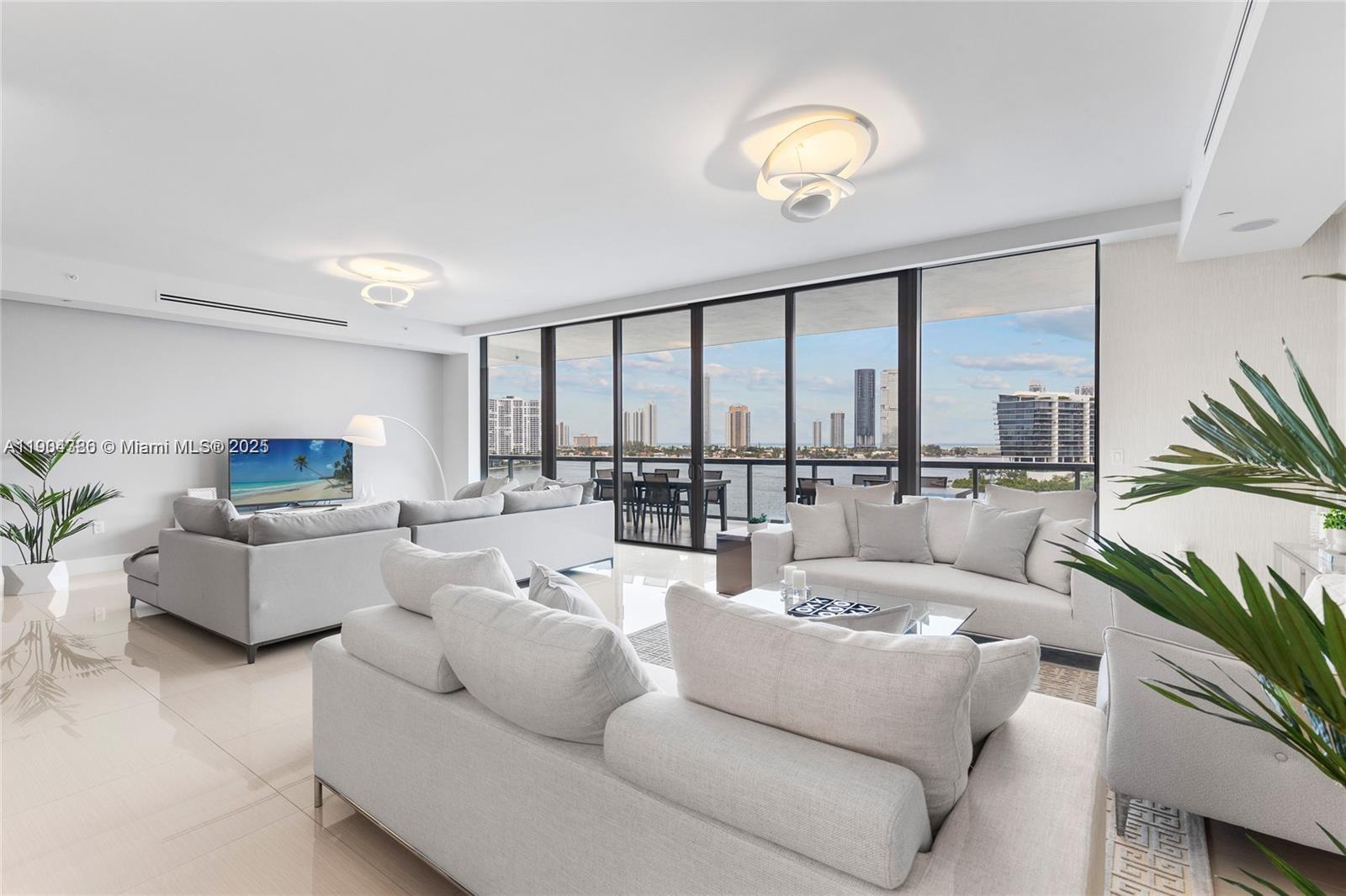 Photo of 3300 188th St #818, Aventura, Florida, 33180 -