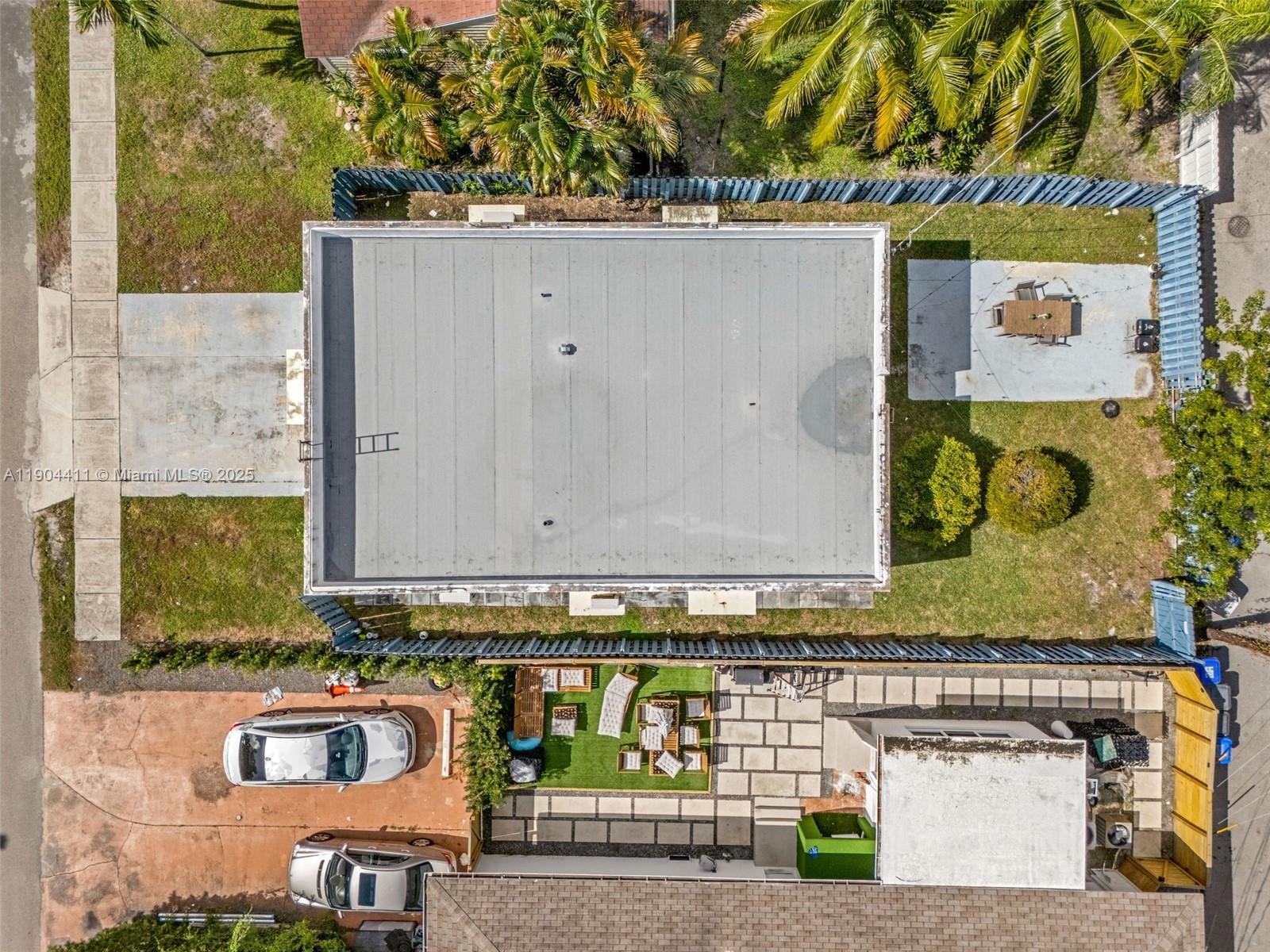 See details / 1260 sq. ft. $ 2025-10-28 0 Photo