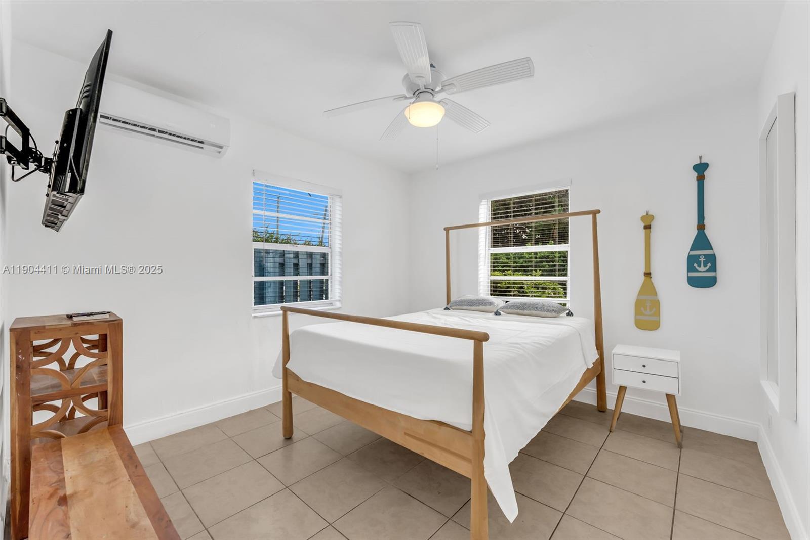 See details / 1260 sq. ft. $ 2025-10-28 0 Photo