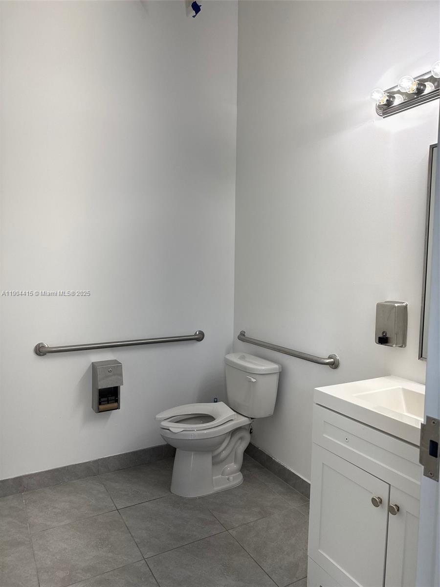 Подробнее 103 / кв.футов $ 2025-10-28 0 Фото