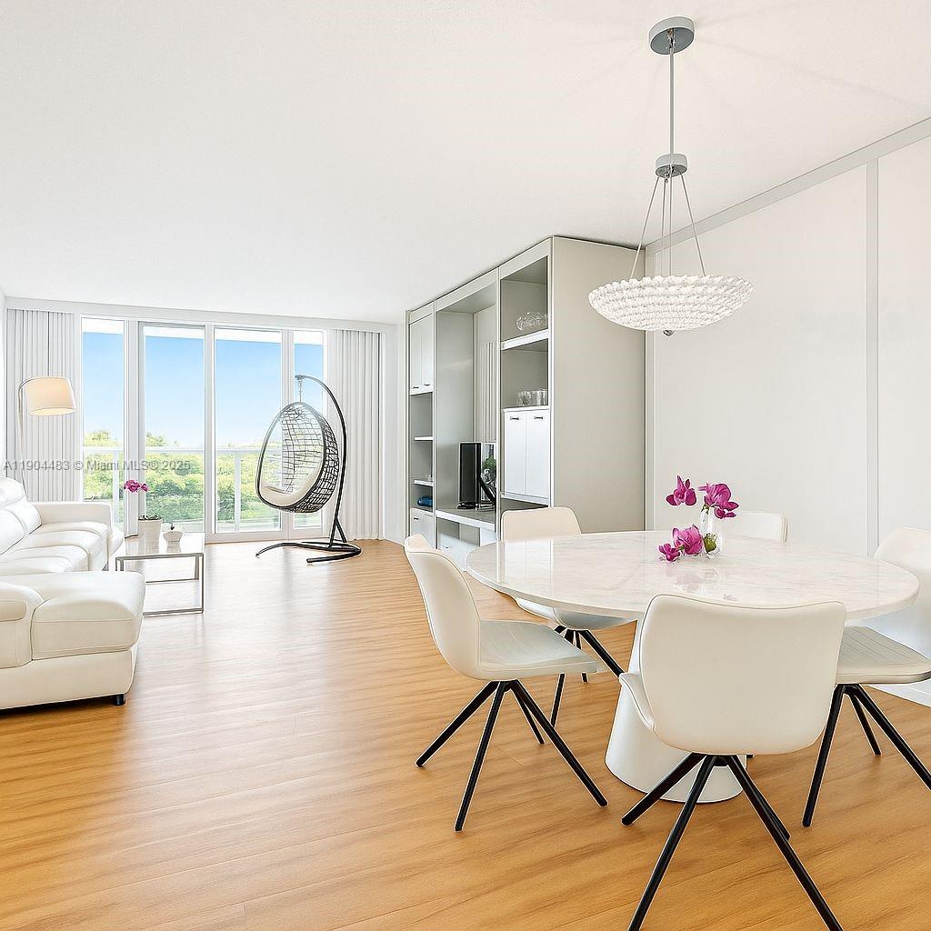 517 2 / 2 1521 sq. ft. $ 2025-10-29 0 Photo