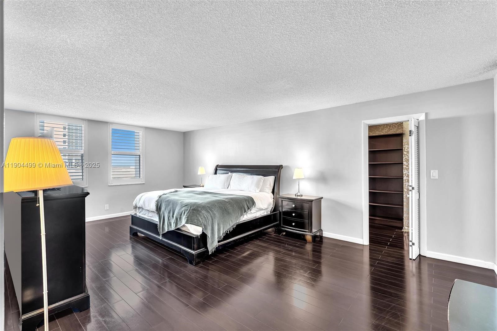 Photo of 1920 Ocean Dr  #8D, Hallandale Beach, Florida, 33009 - 