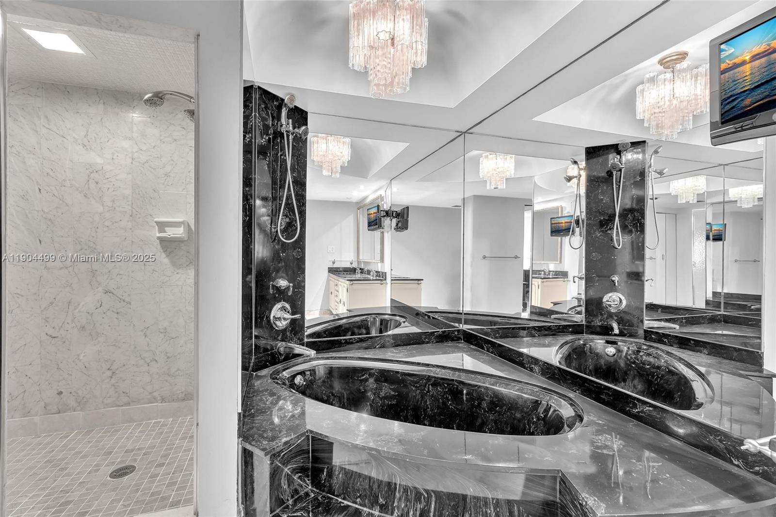 Photo of 1920 Ocean Dr  #8D, Hallandale Beach, Florida, 33009 - 