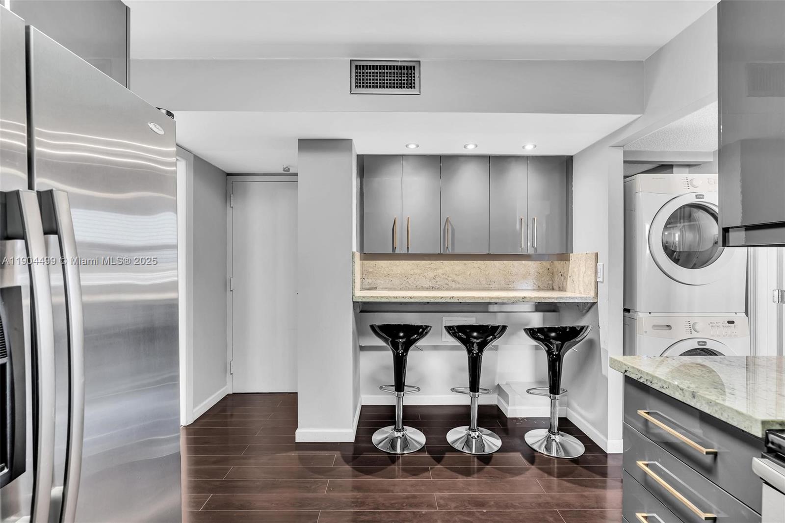 Photo of 1920 Ocean Dr  #8D, Hallandale Beach, Florida, 33009 - 