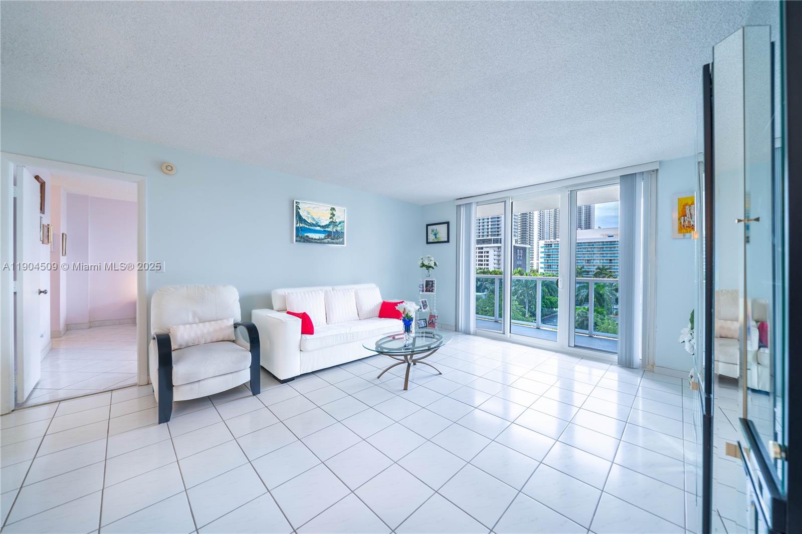 Photo of 3800 Ocean Dr  #508, Hollywood, Florida, 33019 - 