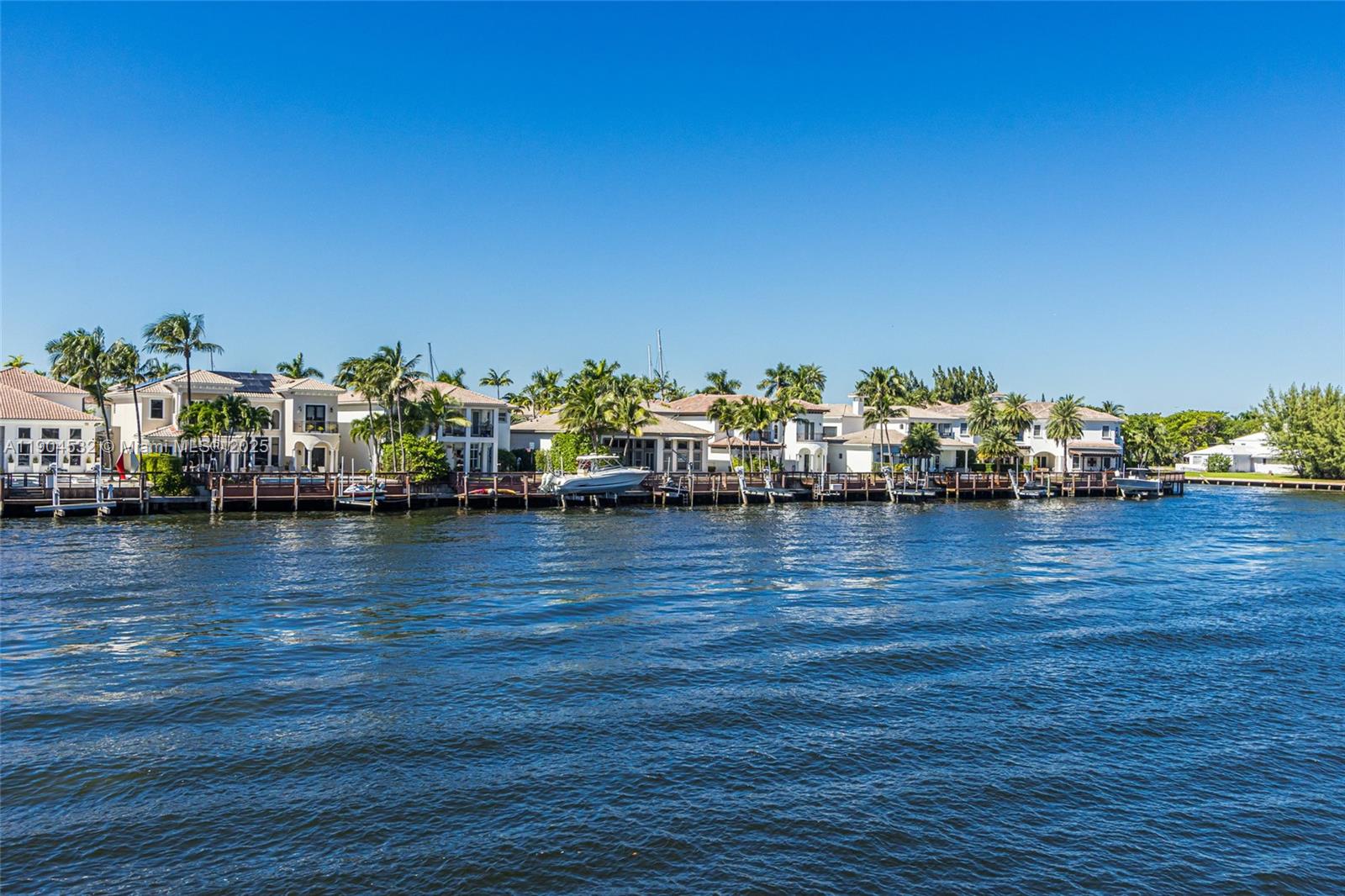 Photo of 1410 Ocean Dr  #1702, Hollywood, Florida, 33019 - 