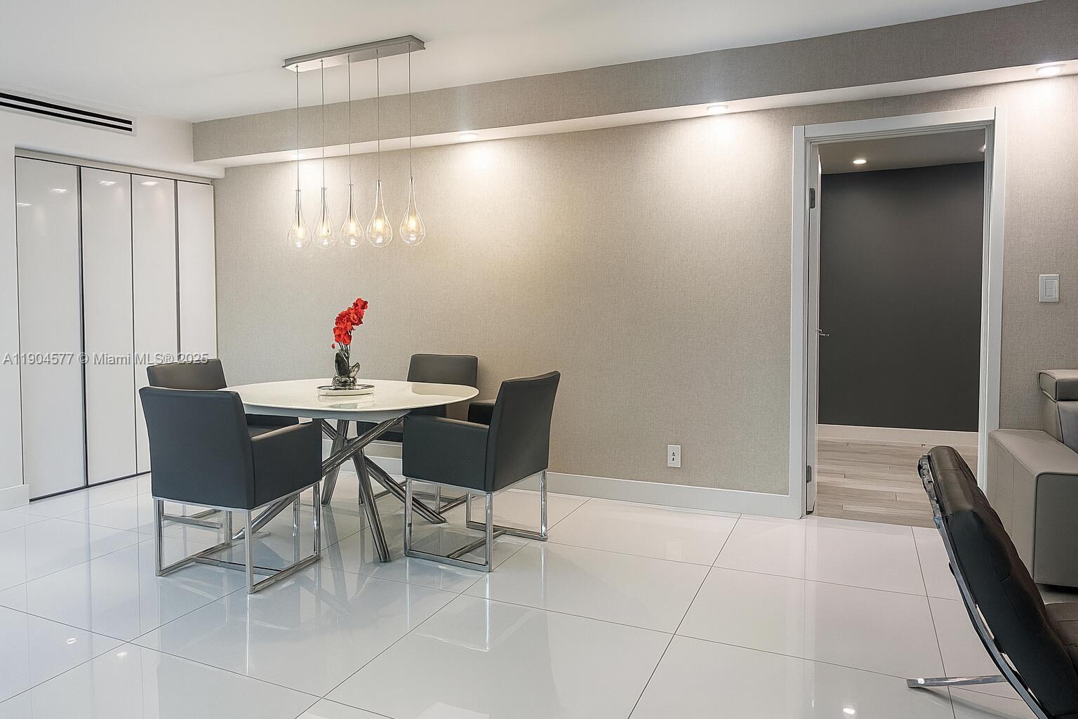 Photo of 20355 34th Ct #1022, Aventura, Florida, 33180 -