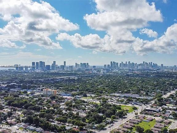 See details 1286 8 / 4 3596 sq. ft. $ 2025-10-29 0 Photo