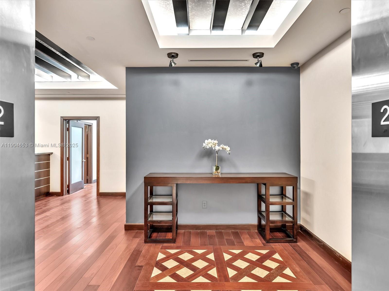 Ver detalles 207  /   sq. ft. $ 2025-10-29 0 foto