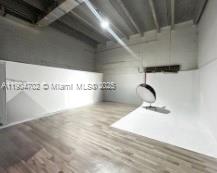 See details 18  /   sq. ft. $ 2025-10-29 0 Photo