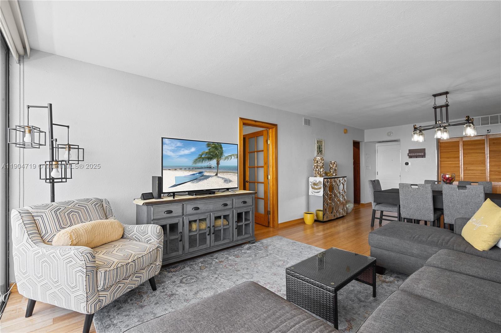 Photo of 3675 Country Club Dr #2404, Aventura, Florida, 33180 -