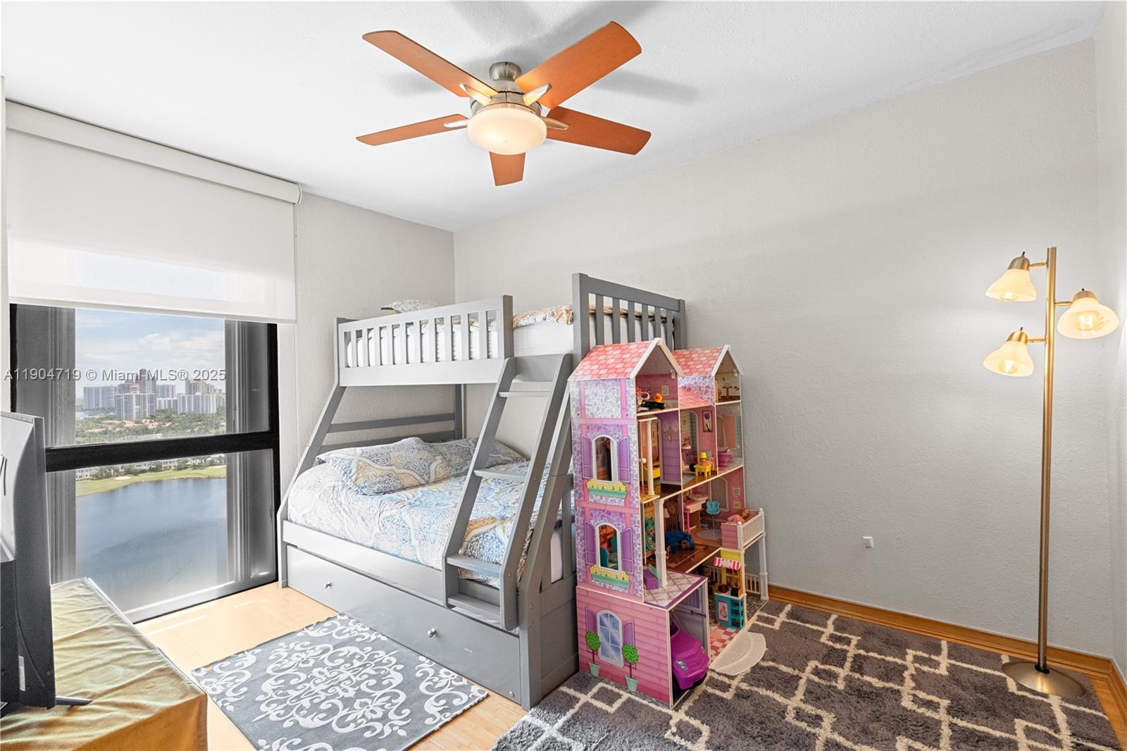 Photo of 3675 Country Club Dr #2404, Aventura, Florida, 33180 -