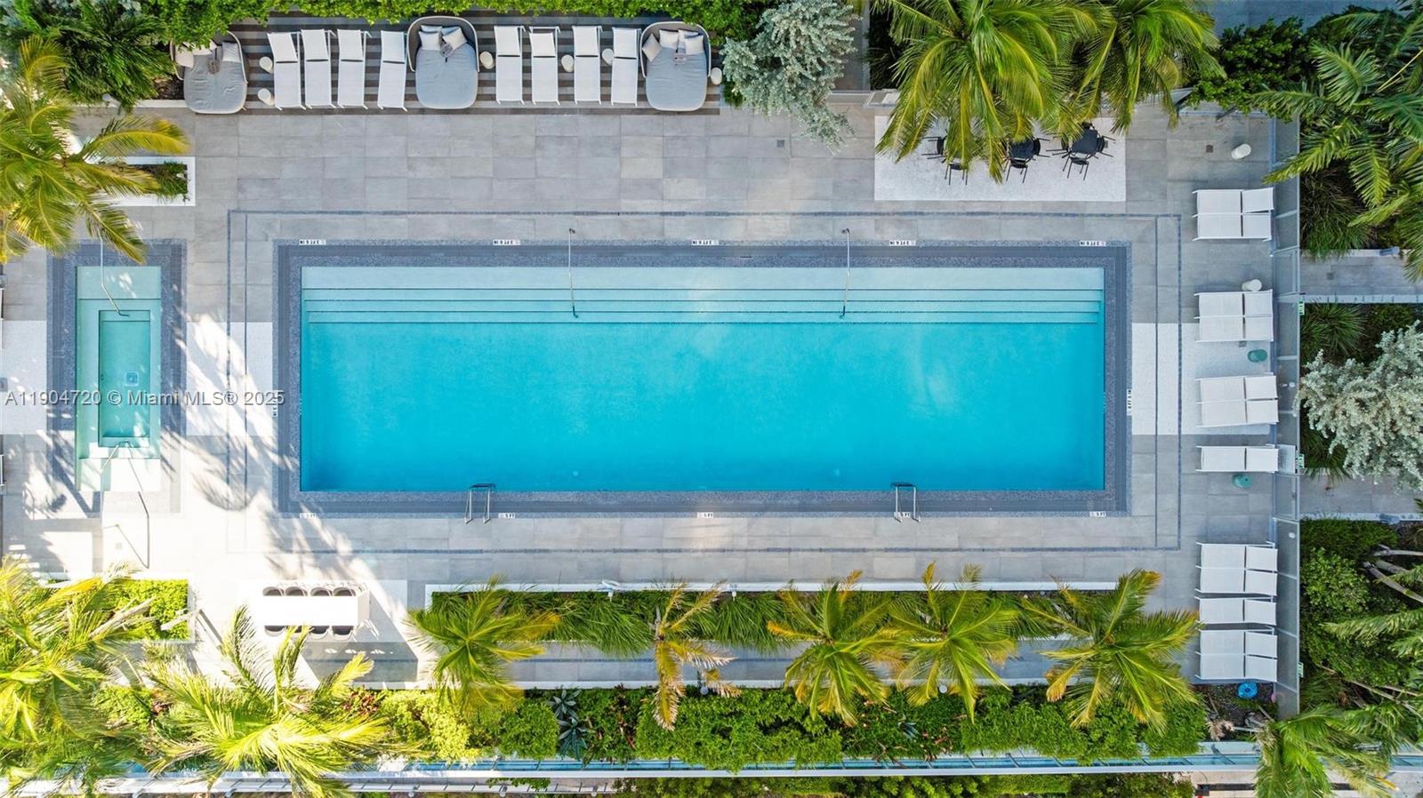 See details 501 3 / 4 1964 sq. ft. $ 2025-10-29 0 Photo