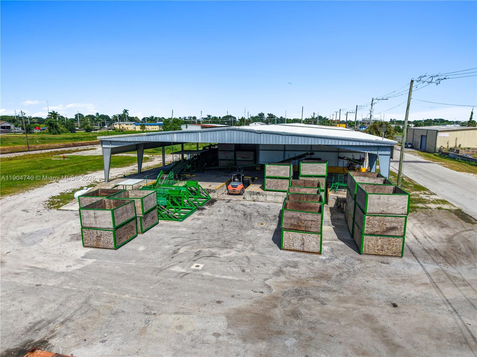 Ver detalles / sq. ft. $ 2025-10-29 0 foto