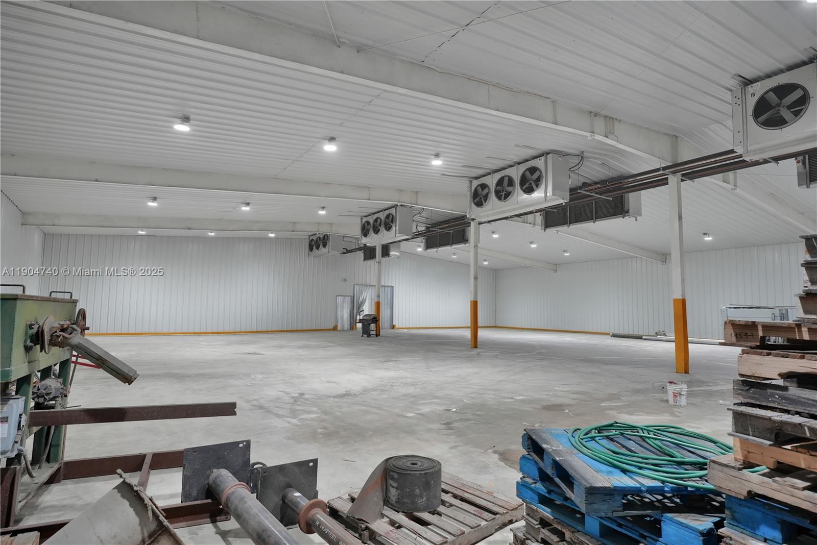 Ver detalles / sq. ft. $ 2025-10-29 0 foto