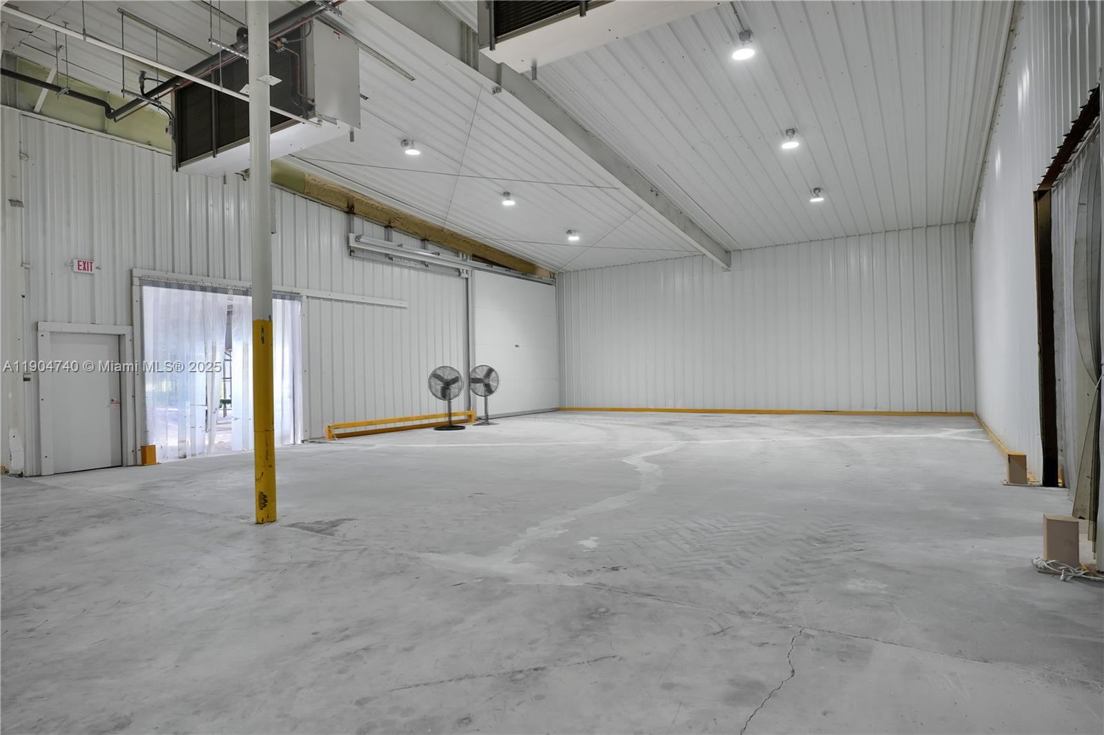 Ver detalles / sq. ft. $ 2025-10-29 0 foto