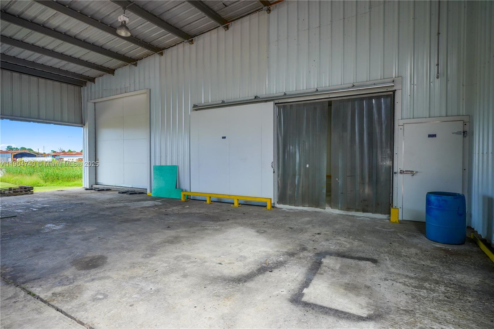 Ver detalles / sq. ft. $ 2025-10-29 0 foto