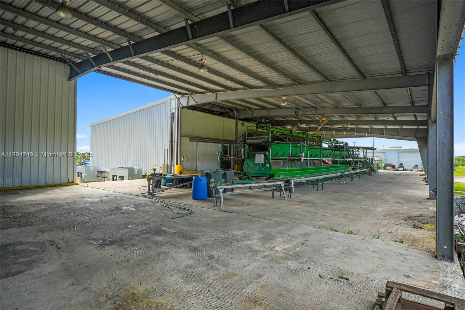 Ver detalles / sq. ft. $ 2025-10-29 0 foto