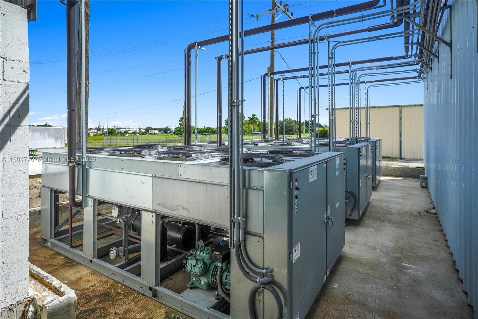 Ver detalles / sq. ft. $ 2025-10-29 0 foto