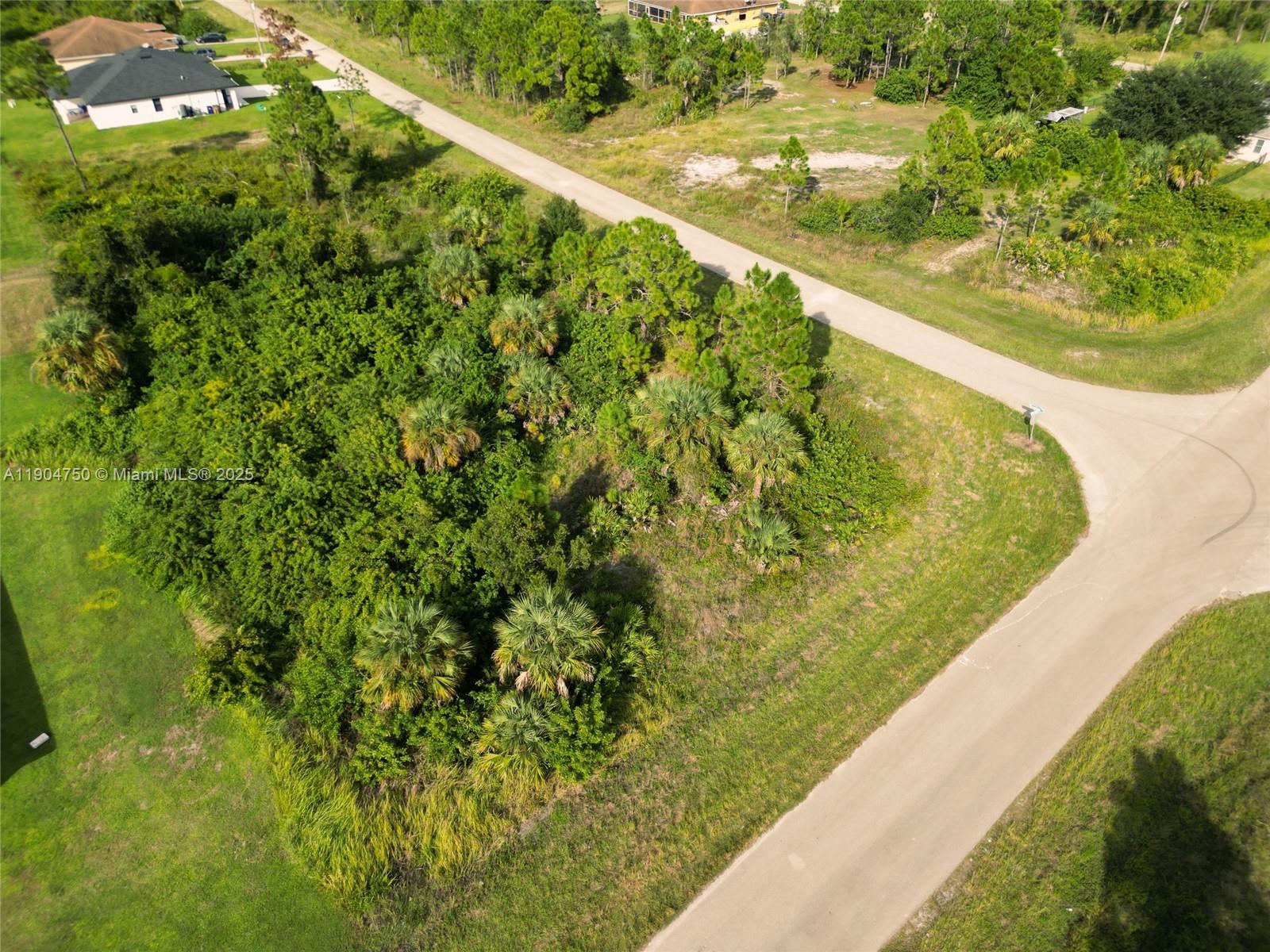 See details / sq. ft. $ 2026-03-09 0 Photo