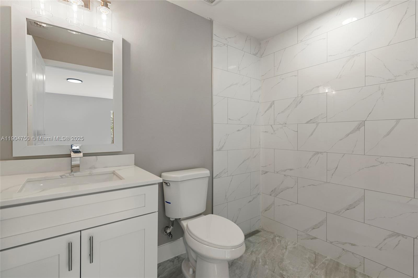 See details / sq. ft. $ 2026-03-09 0 Photo