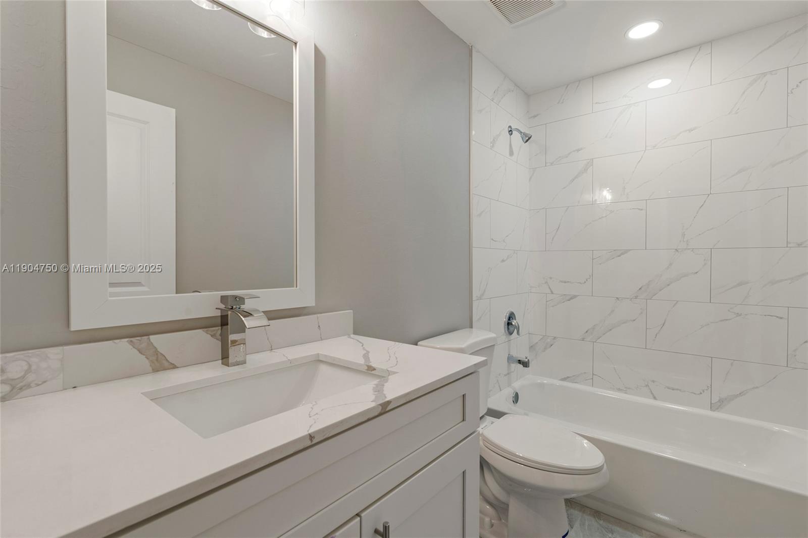 See details / sq. ft. $ 2026-03-09 0 Photo