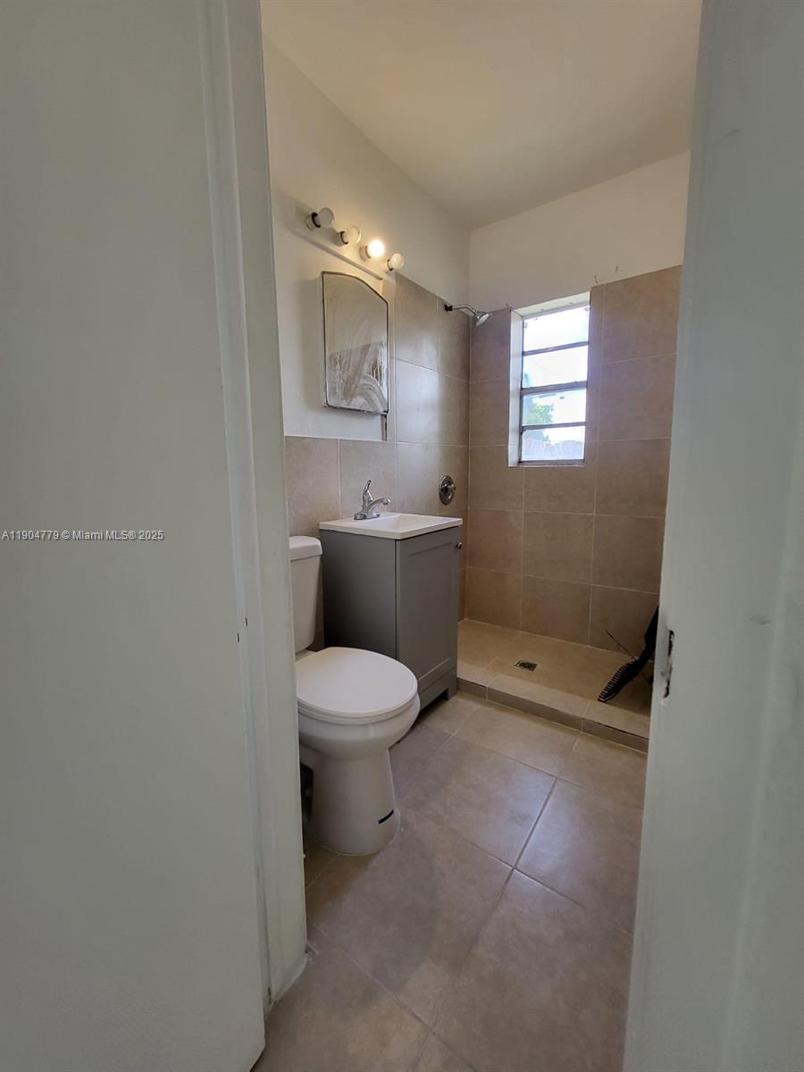 Ver detalles   /   sq. ft. $ 2025-10-29 0 foto